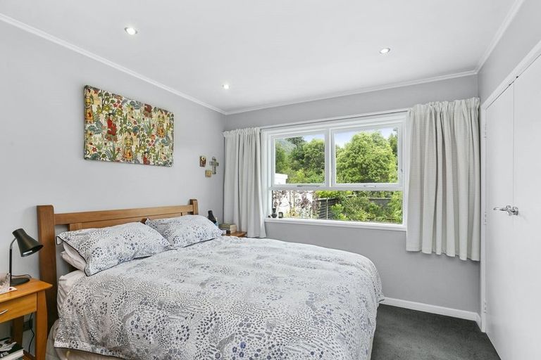 Photo of property in 38a Agra Crescent, Khandallah, Wellington, 6035