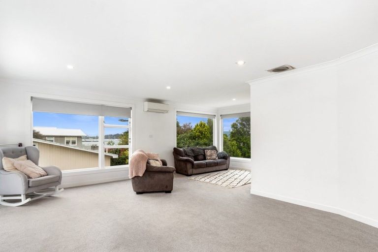 Photo of property in 6 Beach Grove, Omokoroa, 3114