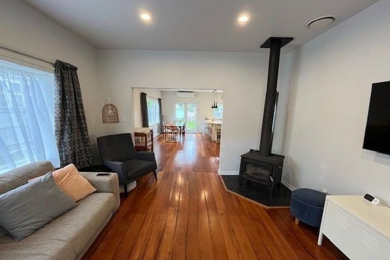 Photo of property in 13 Kiwi Street, Alicetown, Lower Hutt, 5010