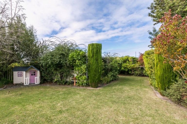 Photo of property in 14 Anderson Road, Taradale, Napier, 4112