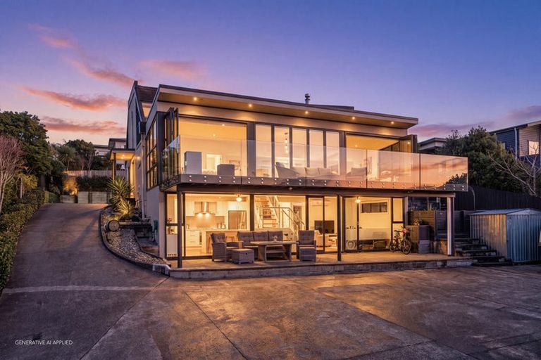Photo of property in 7 Harper Street, Chatswood, Auckland, 0626