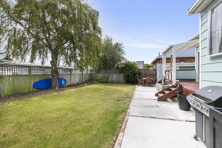 Photo of property in 324 Bay View Road, South Dunedin, Dunedin, 9012