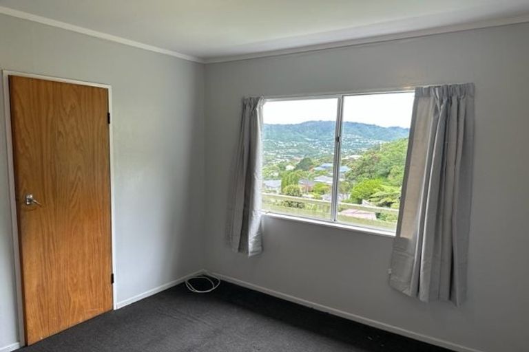 Photo of property in 10 Monmouth Way, Wilton, Wellington, 6012