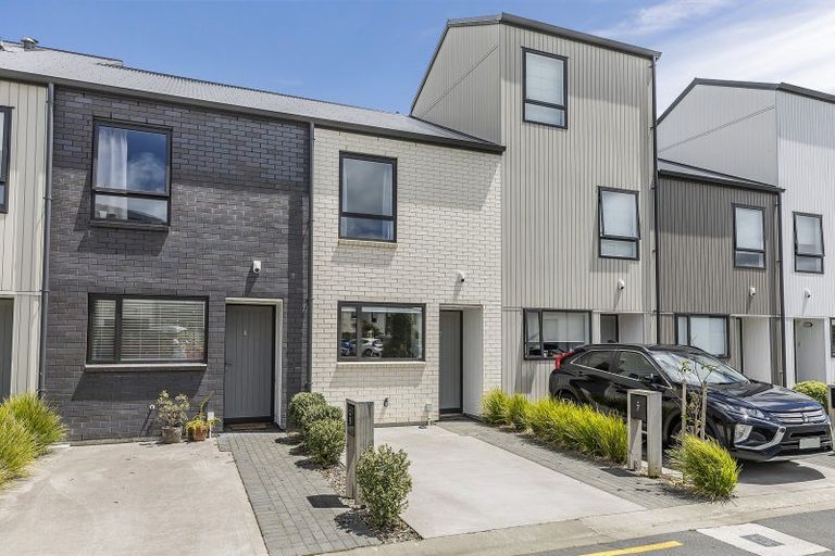 Photo of property in 7/170 Fraser Avenue, Johnsonville, Wellington, 6037