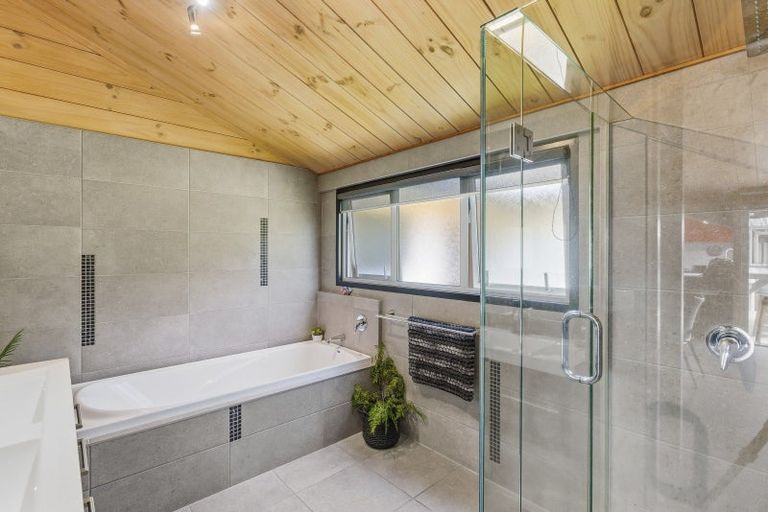 Photo of property in 126 Maui Pomare Road, Nikau Valley, Paraparaumu, 5032