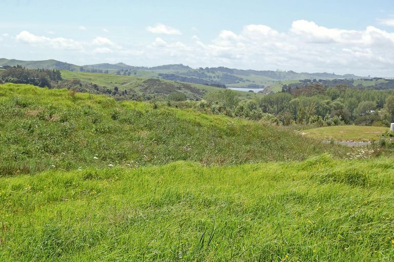 Photo of property in 962a Oneriri Road, Kaiwaka, 0573