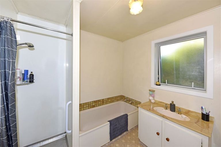 Photo of property in 42 Toorak Avenue, Avonhead, Christchurch, 8042