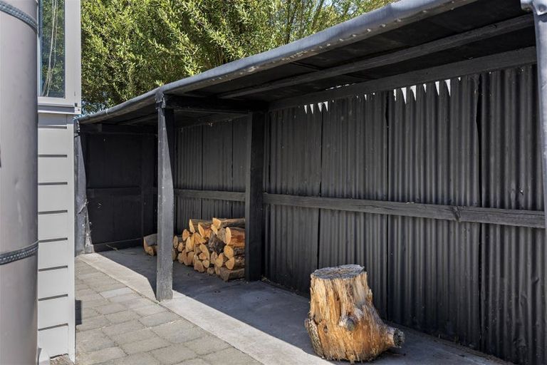 Photo of property in 80 Northcote Road, Northcote, Christchurch, 8052