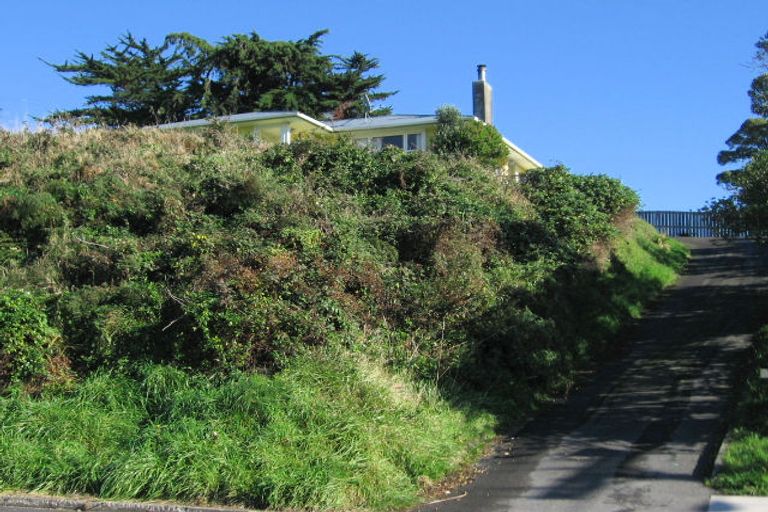 Photo of property in 9 Ngatitoa Street, Takapuwahia, Porirua, 5022