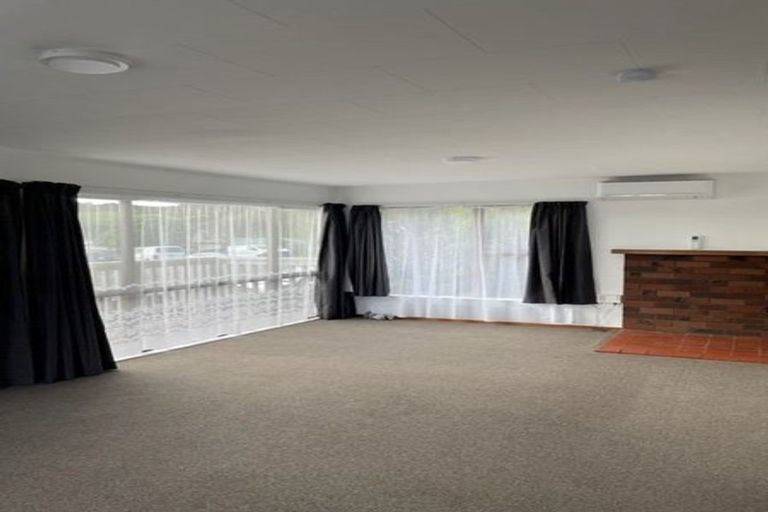 Photo of property in 20 Adventure Drive, Whitby, Porirua, 5024
