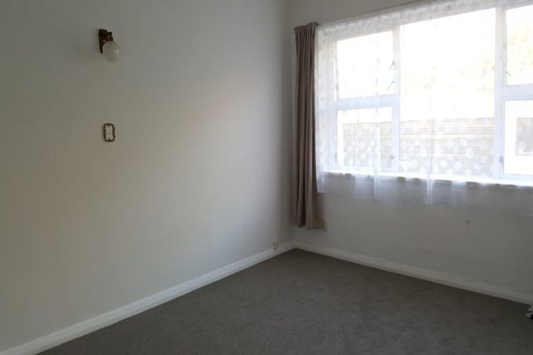 Photo of property in 61 Strathmore Avenue, Strathmore Park, Wellington, 6022