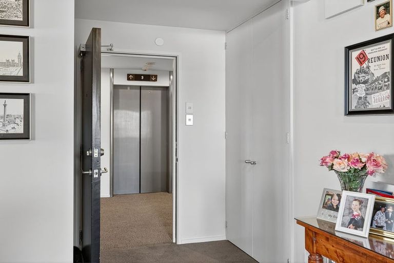 Photo of property in Gloucester Towers, 15/28 Gloucester Street, Christchurch Central, Christchurch, 8013