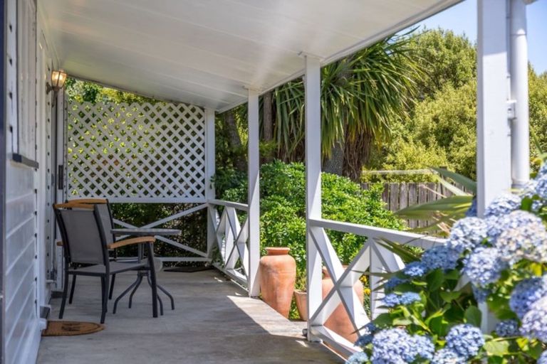 Photo of property in 8 Yule Grove, Greytown, 5712