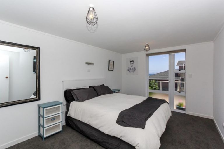 Photo of property in 4 Hamblyn Street, Strandon, New Plymouth, 4312