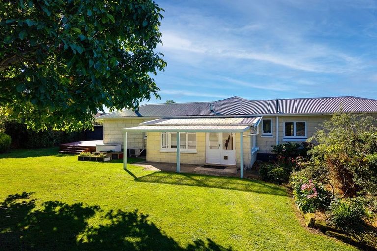 Photo of property in 4 Dixon Street, Waimate, 7924