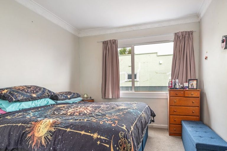 Photo of property in 33 Rewa Street, Takaro, Palmerston North, 4412