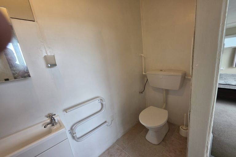 Photo of property in 37 Balfour Street, Mornington, Wellington, 6021
