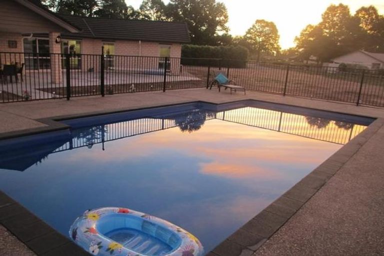 Photo of property in 19 Tanaka Drive, Tamahere, Hamilton, 3283