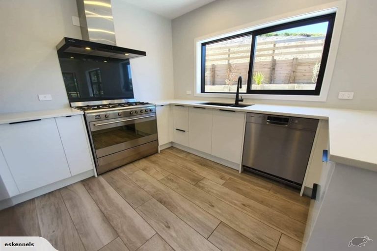 Photo of property in 86 Seafield Road, Eskdale, Napier, 4182