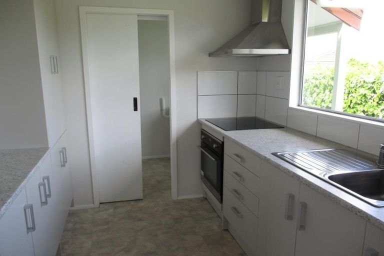 Photo of property in 50 Eatwell Avenue, Paraparaumu Beach, Paraparaumu, 5032