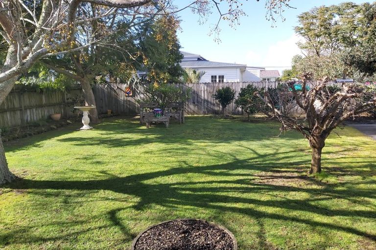 Photo of property in 6 Bootmaker Avenue, Waipu, 0510