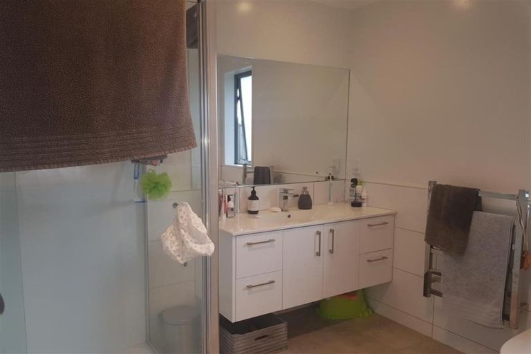 Photo of property in 8 Loader Place, Pokeno, 2402