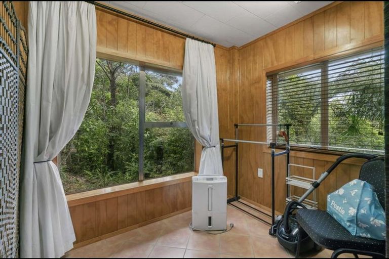 Photo of property in 390 Driving Creek Road, Coromandel, 3506