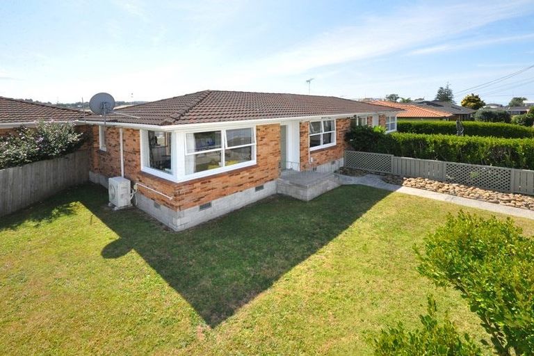 Photo of property in 2/5 Edward Avenue, Otara, Auckland, 2023