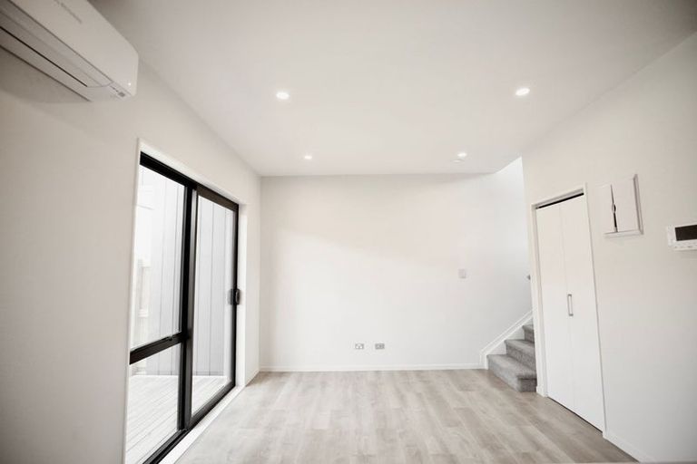 Photo of property in 48 Picturesque Drive, Flat Bush, Auckland, 2019