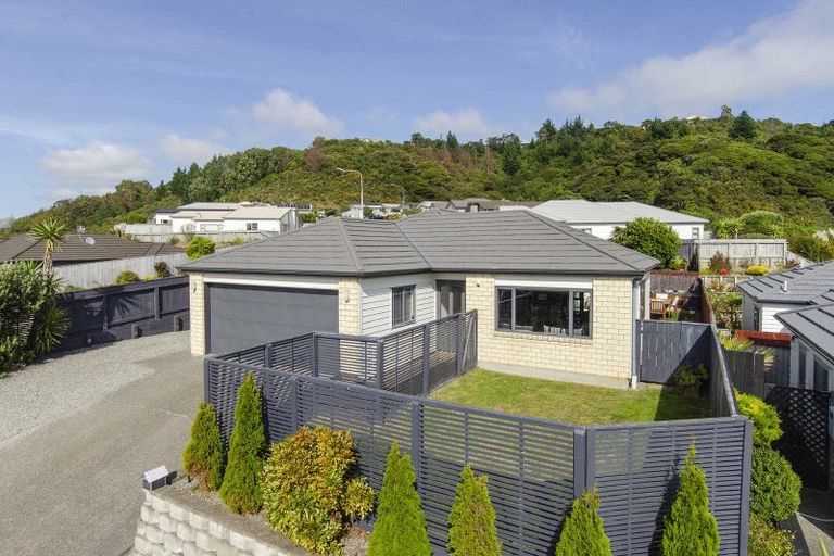 Photo of property in 58 Staithes Drive North, Whitby, Porirua, 5024