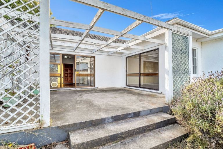 Photo of property in 202 Botanical Road, Takaro, Palmerston North, 4412