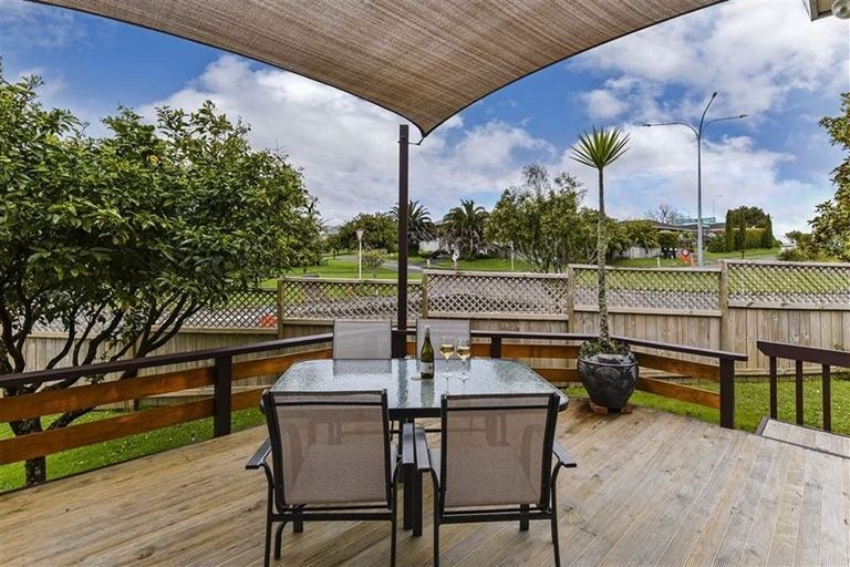 Photo of property in 2 Yale Place, Albany, Auckland, 0632