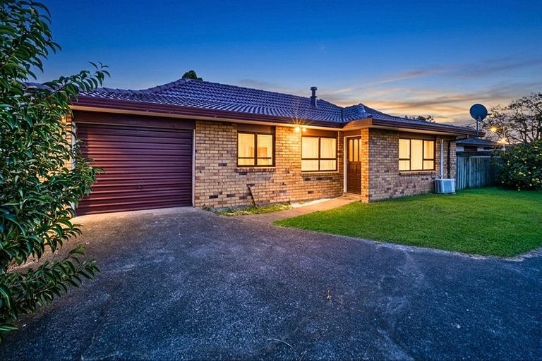 Photo of property in 15a Alma Crescent, Papakura, 2110