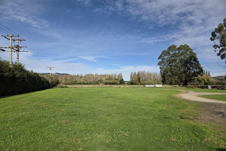 Photo of property in 11 Lowery Street, Milton, 9291