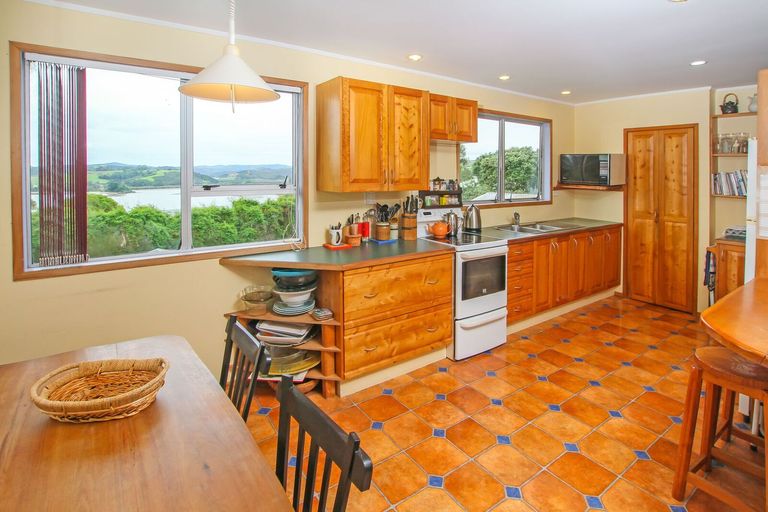 Photo of property in 21 Colonel Mould Drive, Mangonui, 0420