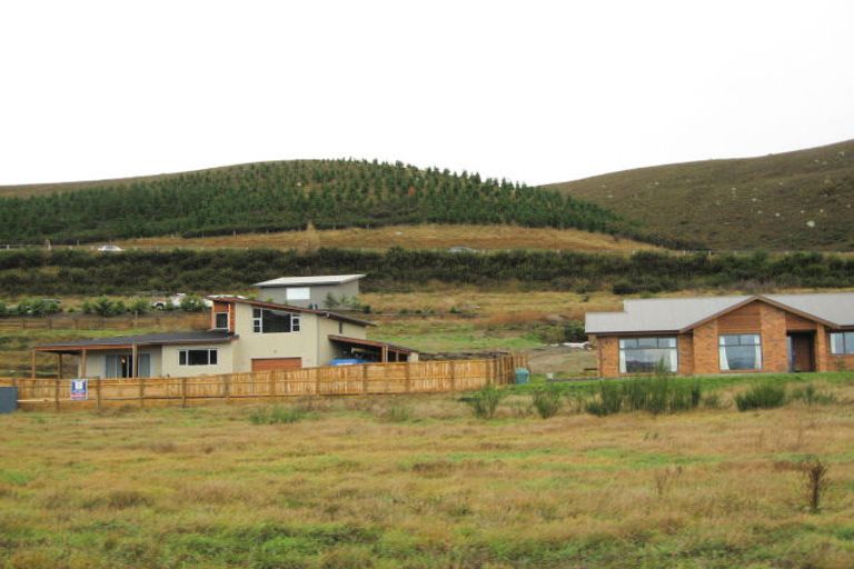 Photo of property in 72 Shields Street, Clyde, 9330