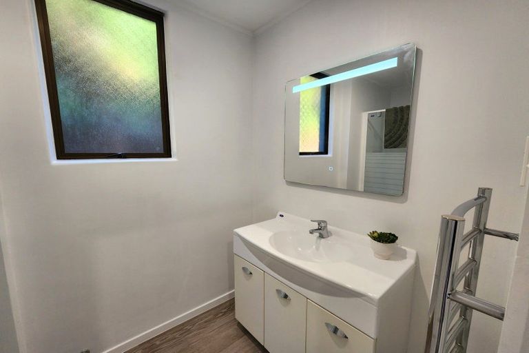 Photo of property in 13 Stanton Crescent, Karoro, Greymouth, 7805