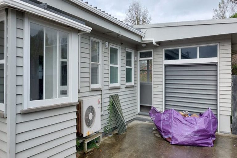 Photo of property in 10 Oraha Road, Huapai, Kumeu, 0810