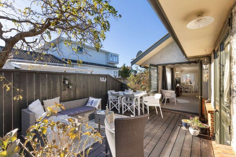 Photo of property in 20a Annandale Avenue, Takaro, Palmerston North, 4410