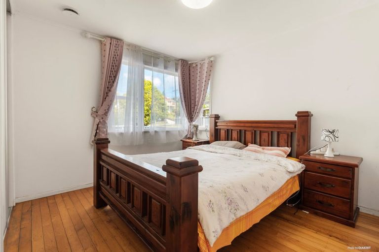 Photo of property in 31 Tomo Street, New Lynn, Auckland, 0600