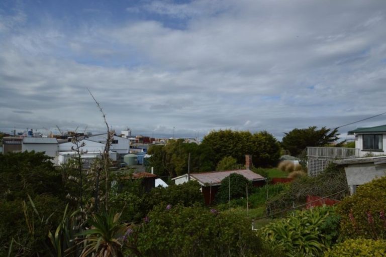 Photo of property in 27 Blackwater Street, Bluff, 9814