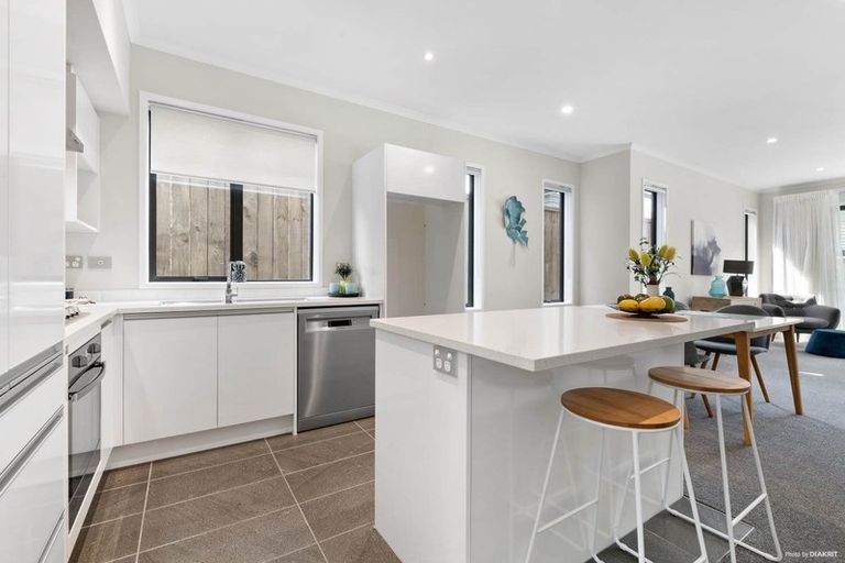 Photo of property in 25 Saltmarsh Road, Hobsonville, Auckland, 0616