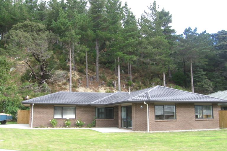 Photo of property in 45 Evergreen Crescent, Trentham, Upper Hutt, 5018
