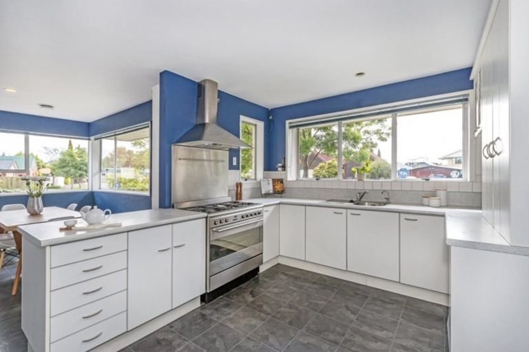 Photo of property in 11 Tisch Place, Belfast, Christchurch, 8051