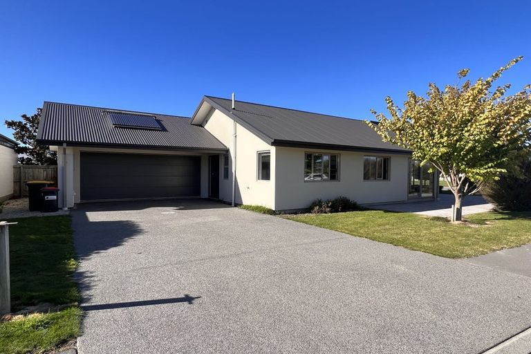 Photo of property in 6 Maitland Crescent, Rolleston, 7614