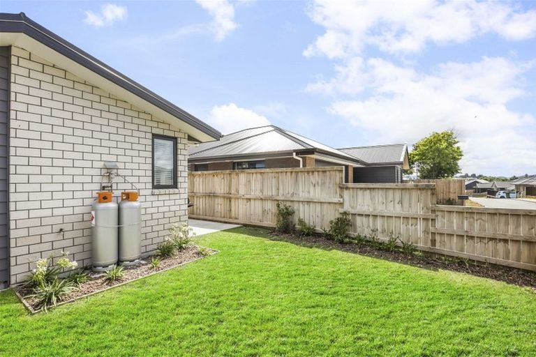 Photo of property in 3 Faber Place, Rototuna North, Hamilton, 3210