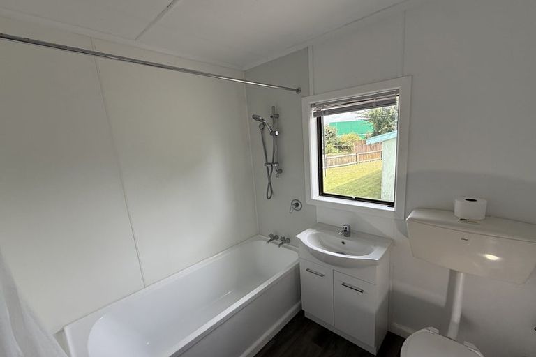 Photo of property in 63 Torphin Crescent, Tokoroa, 3420