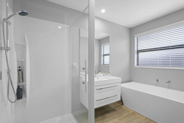 Photo of property in 199 Cavendish Road, Casebrook, Christchurch, 8051