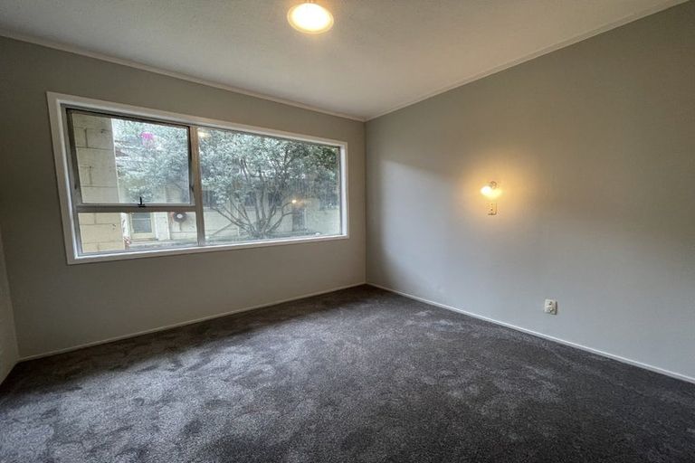 Photo of property in 2/20 Atkinson Avenue, Otahuhu, Auckland, 1062