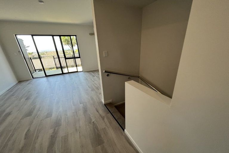 Photo of property in 18/241 Don Buck Road, Massey, Auckland, 0614